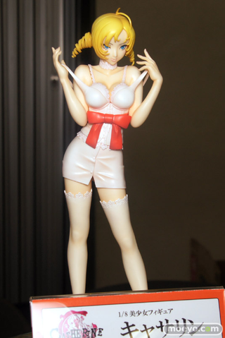 Illustration for article titled Catherine Returns in Figure Form, But Cannot Out-Sexy Her Former Self